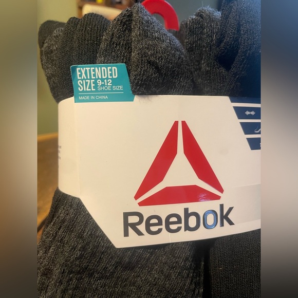 Reebok Women’s dark gray Crew Socks - Picture 6 of 7